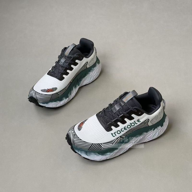 Nouvelles Chaussures de Course - Luxury Men Lifestyle avis et prix