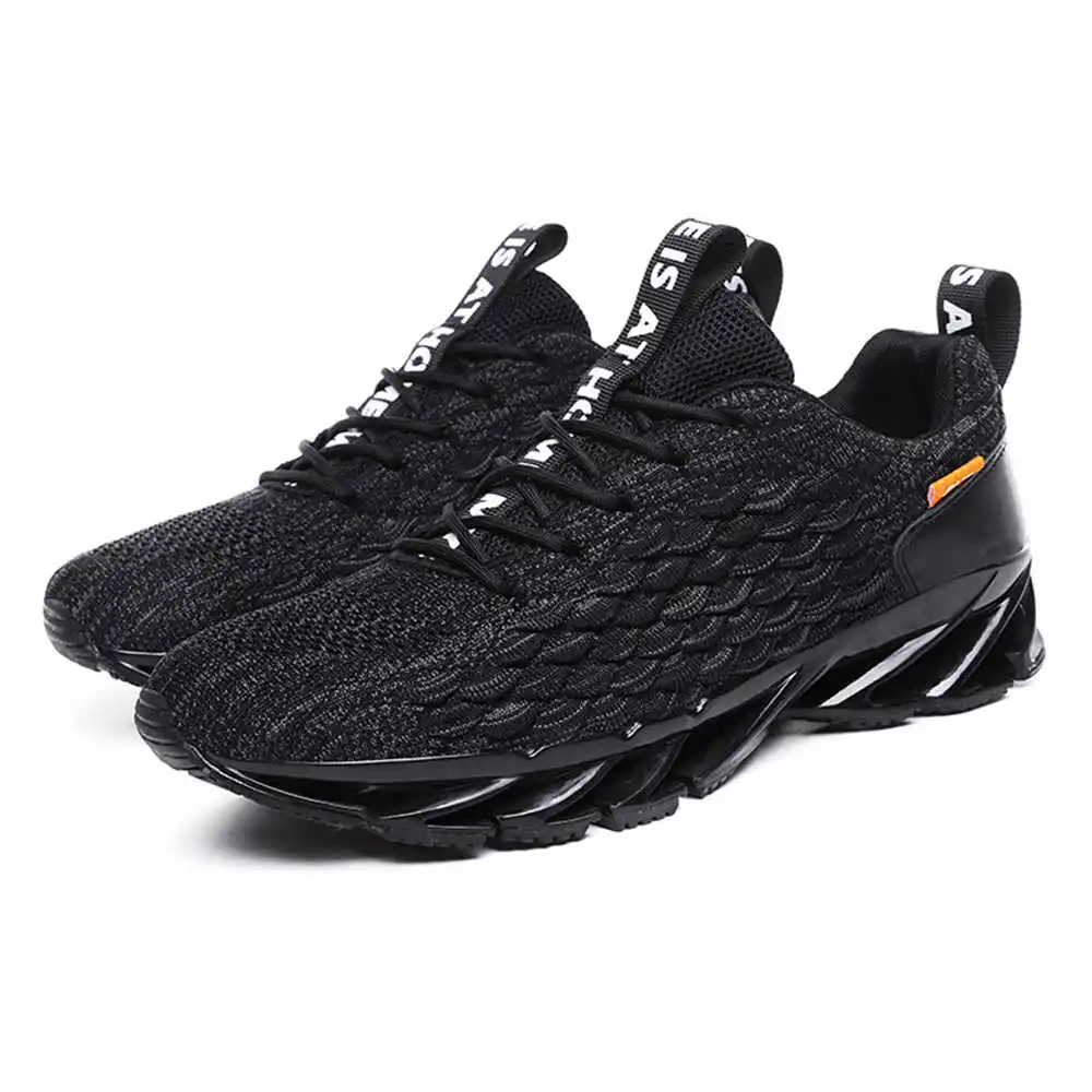 Chaussures de marche pour homm - Luxury Men Lifestyle avis et prix